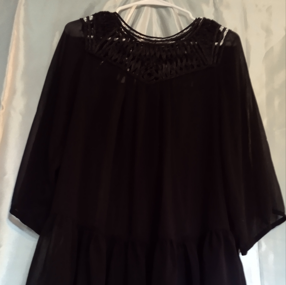 Tunic - Picture 3 of 4